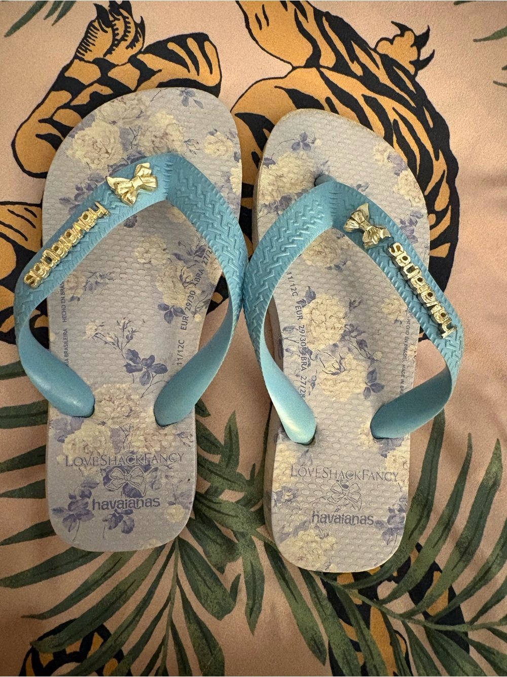 LOVESHACKFANCYHavaianas Blue Floral Flip Flops KIDS with Gold Bow Accents 11/12